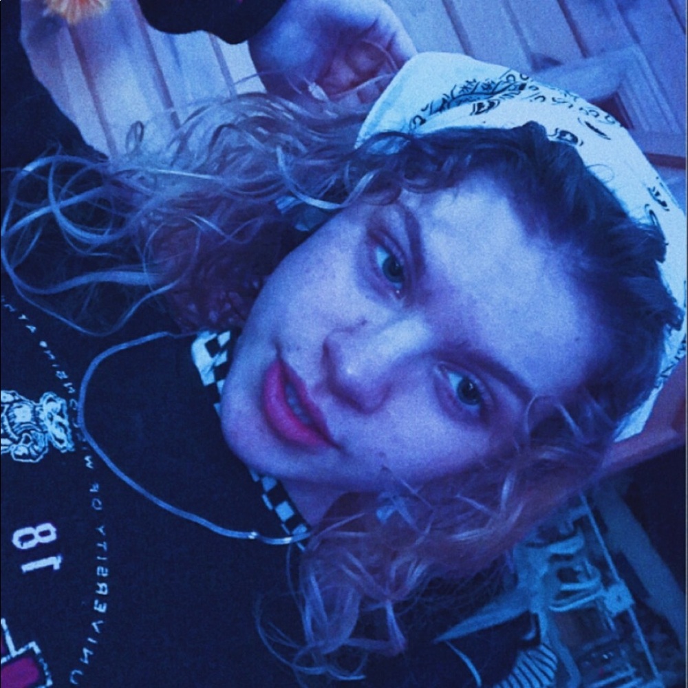 Meet your Posher, Grace